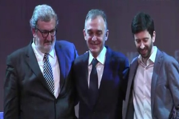Emiliano, Rossi e Speranza: "Renzi ha scelto la scissione"