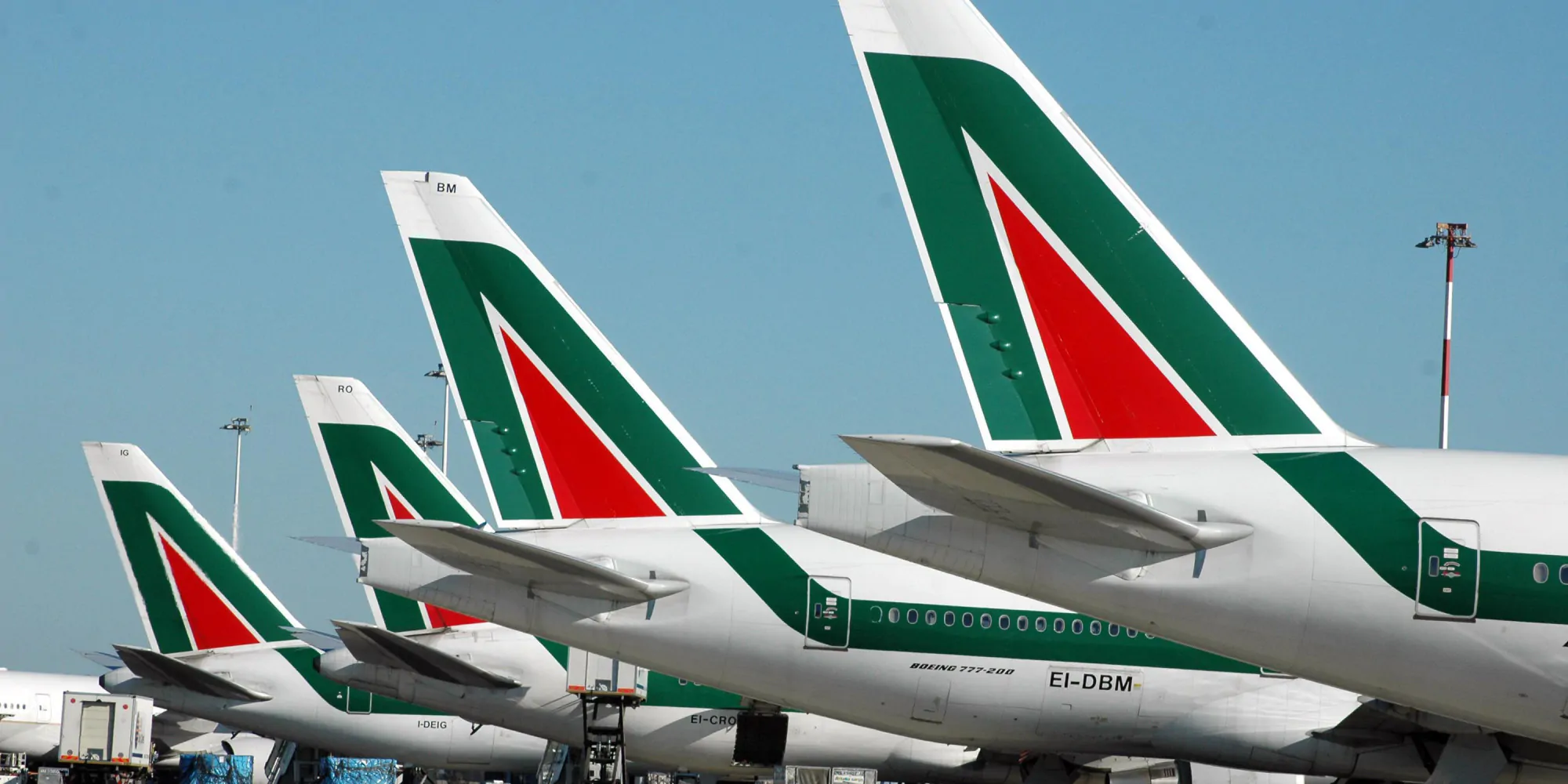 Alitalia: sciopero di 24 ore, salta tavolo con i sindacati