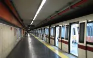 Roma: Metro A, allarme per un pacco sospetto