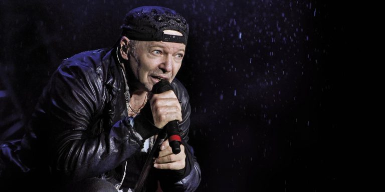 Vasco Rossi: compie 65 anni il rocker di Zocca Vasco Rossi: compie 65 anni il rocker di Zocca