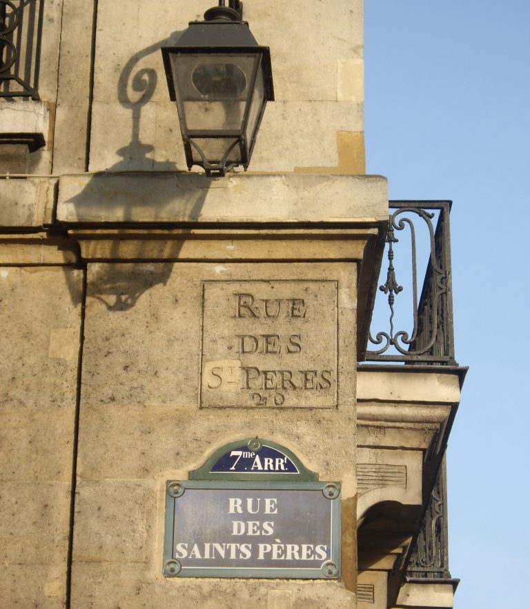 rue des saints peres paris 7 768x883