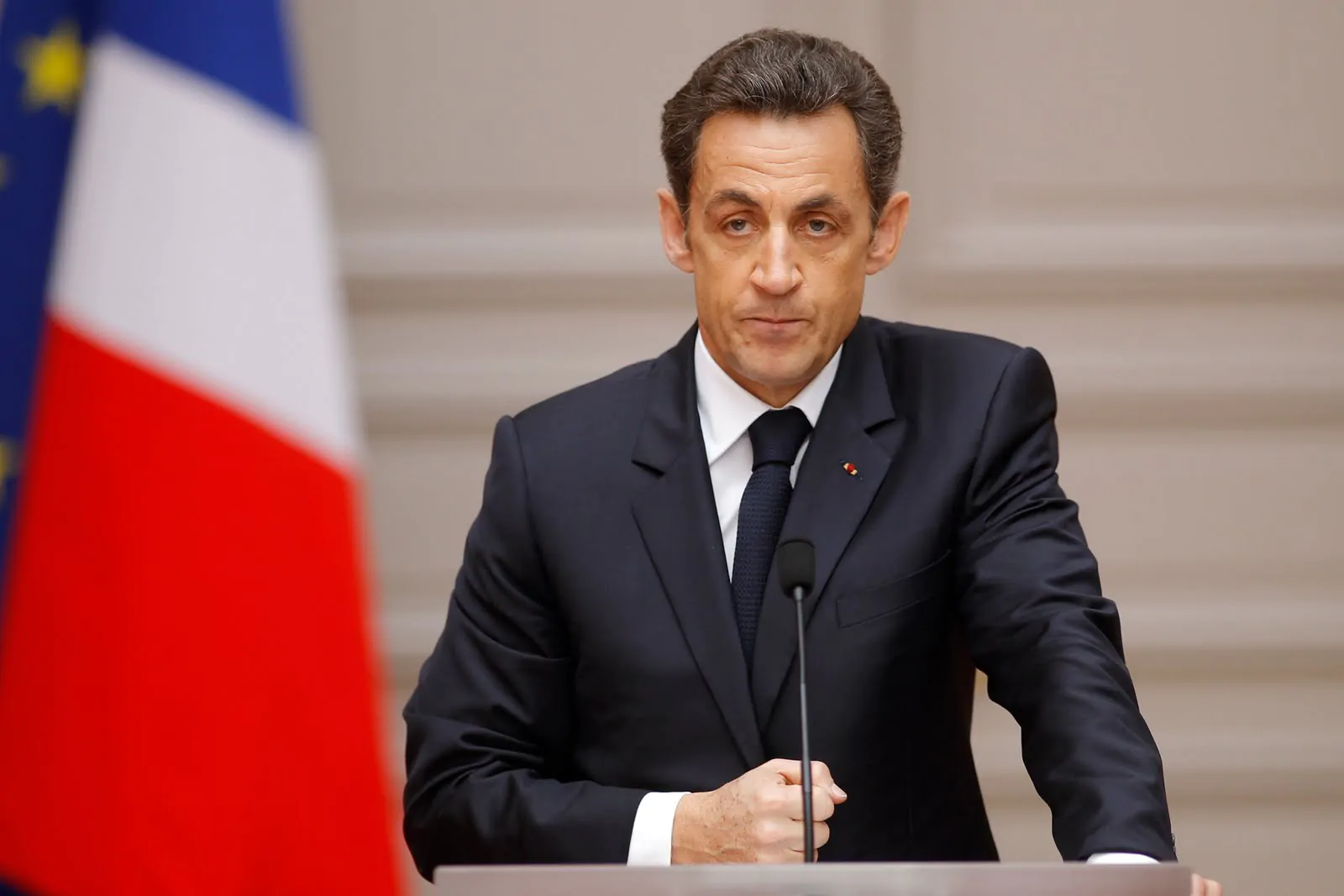Sarkozy: l'ex presidente francese processato per i fondi neri