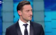 Sanremo 2017: Totti cambia scaletta per fare una battuta sulla Lazio