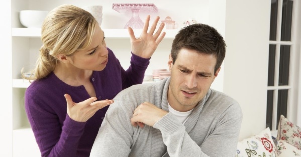 La tua donna ti sta tradendo? Ecco come scoprirlo