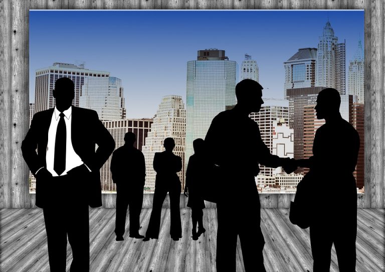 Colloquio di lavoro: come vestirsi? Colloquio di lavoro: come vestirsi?