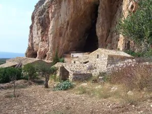 Grotta mangia pane   panoramio