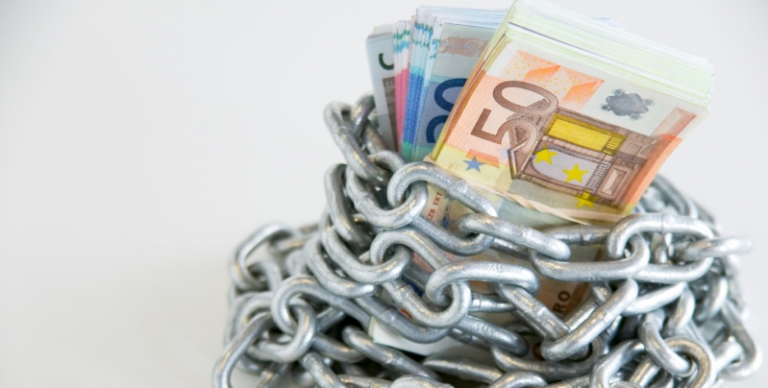 Guardia di Finanza di Bergamo arresta tre persone per usura ed estorsione