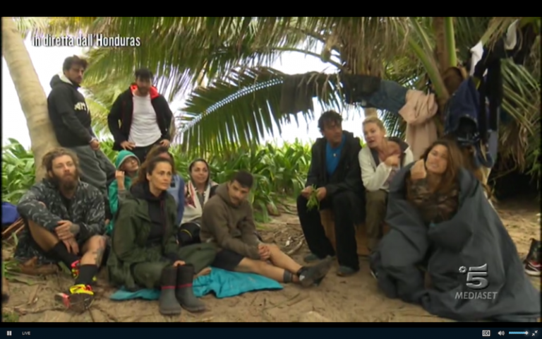 Isola dei Famosi: web contro il televoto. La situazione