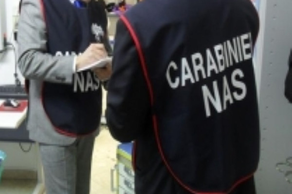 Olbia, clinica abusiva sequestrata. Le indagini