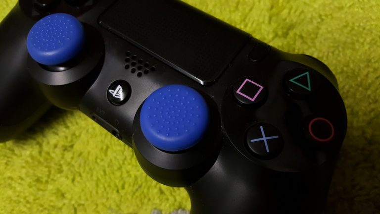 PS4