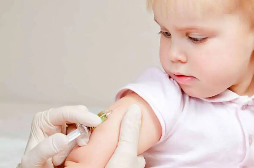 Rosolia: effetti collaterali del vaccino