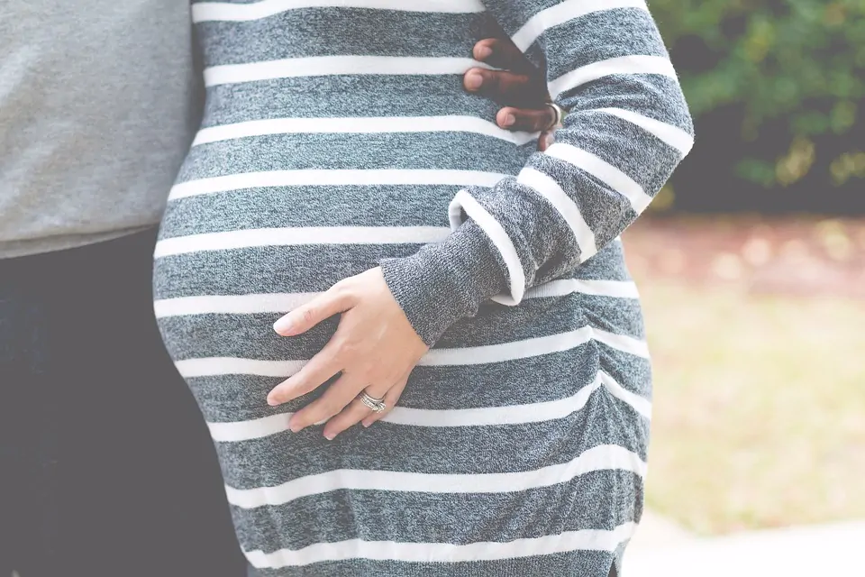 Assegno maternità: cos'è e come funziona