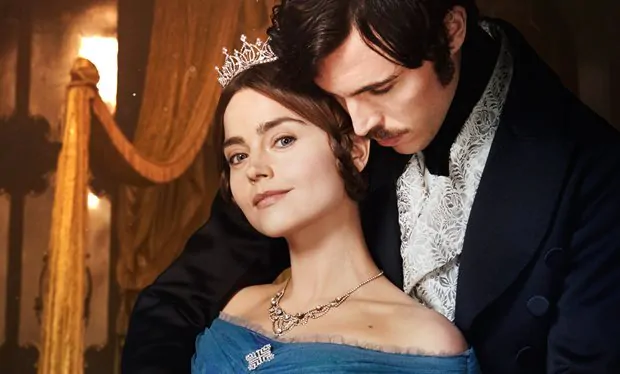 Victoria: in arrivo su Sky, la serie tv kolossal sulla leggendaria Regina, tra lusso, intrighi e potere
