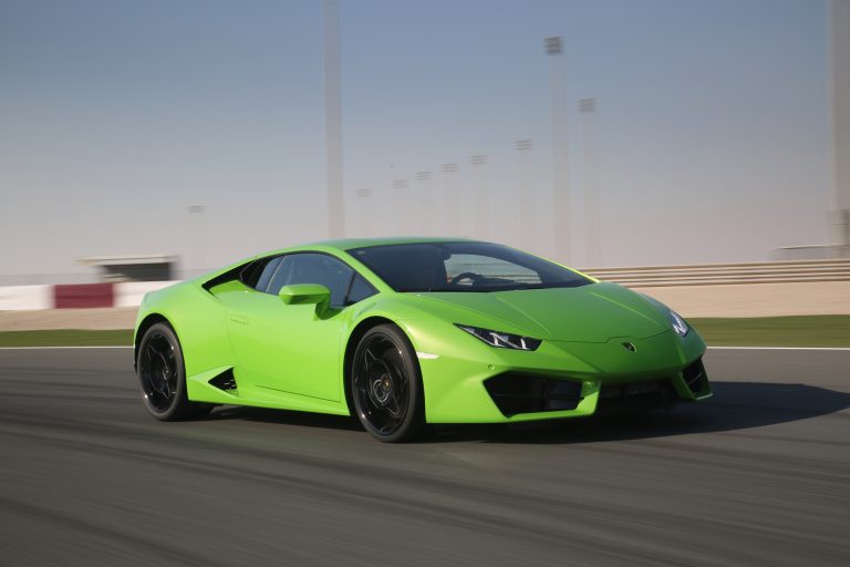 2016-Lamborghini-Huracan-LP580-2-front-three-quarter-in-motion-04