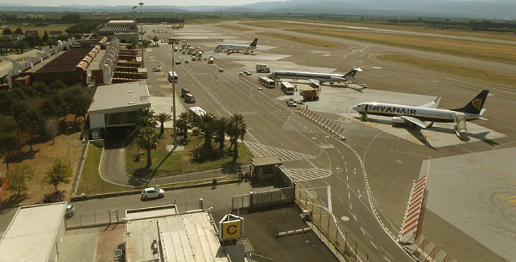 Catanzaro, arrestati vertice aereoportuale della Sacal