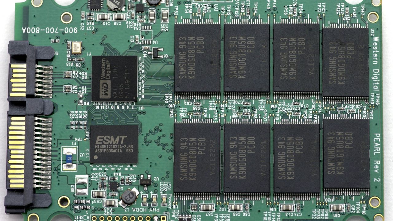 Come formattare SSD prima di installare Windows