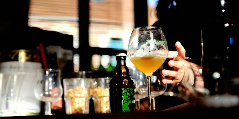 Comment gerer la consommation d alcool des adolescents 768x384