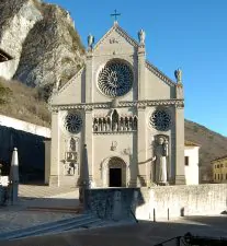 Gemona Duomo facciata