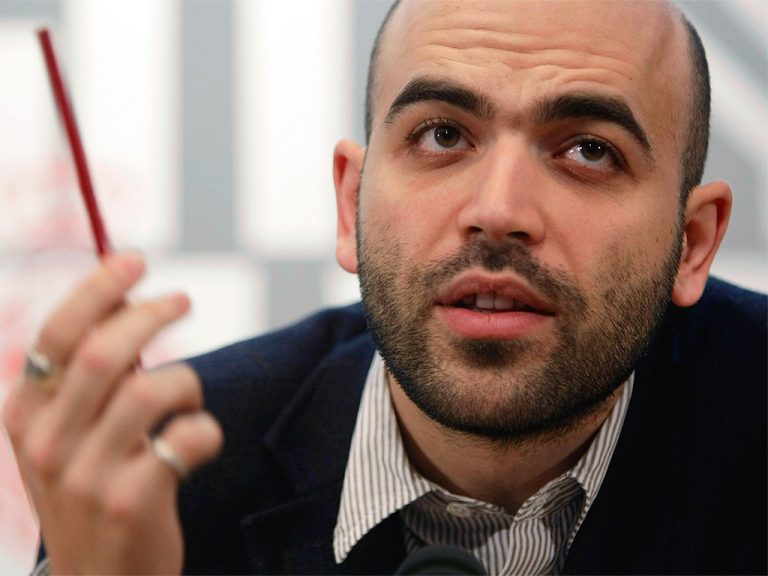L'elogio di Roberto Saviano al rap italiano
