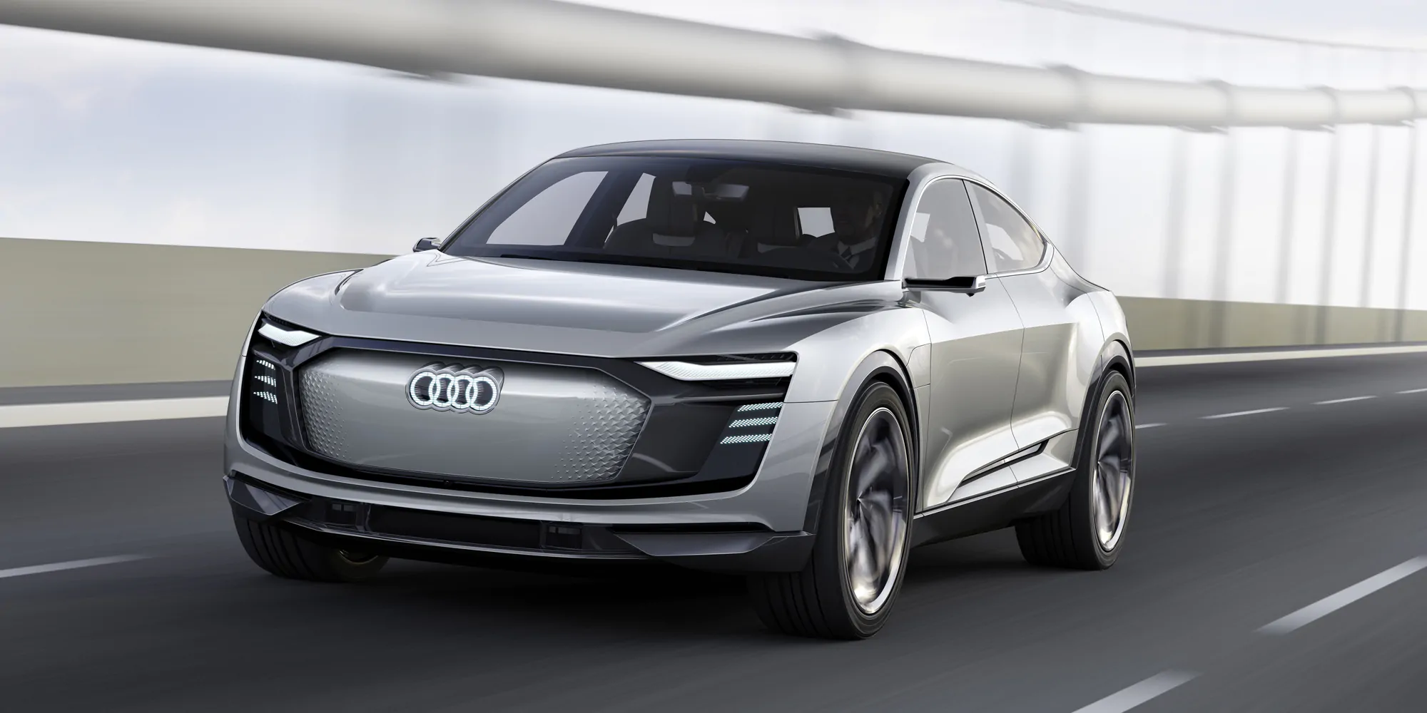 Audi E-Tron: caratteristiche, velocità massima, prezzi, consumi
