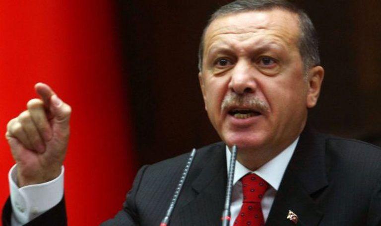 Turchia: colpo alla stampa d'opposizione, 4 mandati d'arresto