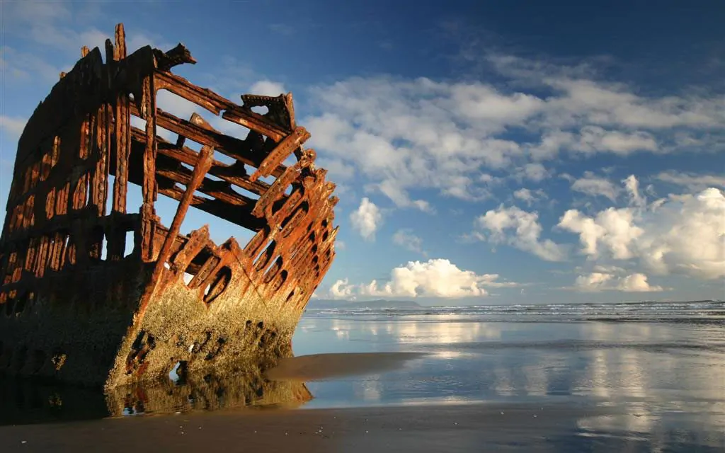 Stati Uniti, Peter Iredale: il relitto infestato dai fantasmi sulle coste del Pacifico