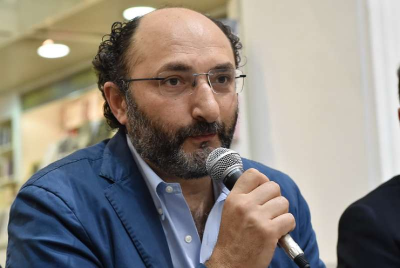 Caso Consip, perquisizione in casa del giornalista Marco Lillo