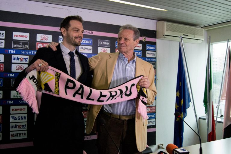 Palermo, Gdf nella sede del club rosanero: ipotesi reato falso e riciclaggio Palermo