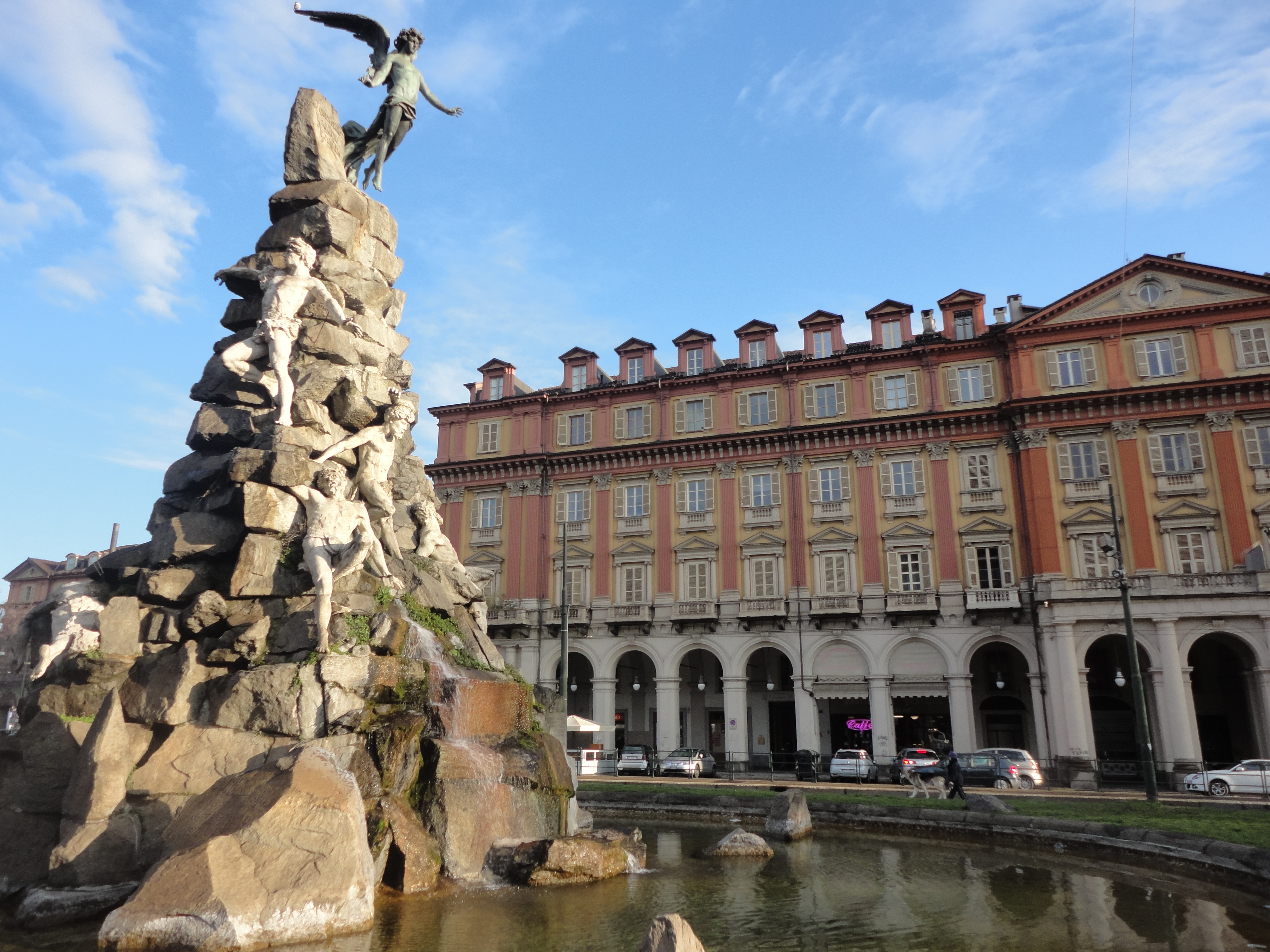 Piazza Statuto a Torino