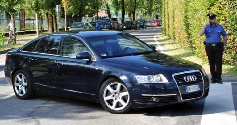 auto blu