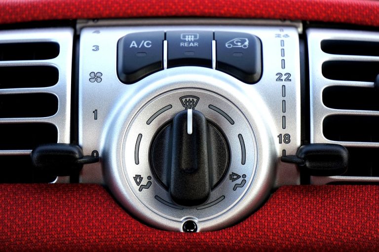 car-2189877_960_720 aria condizionata