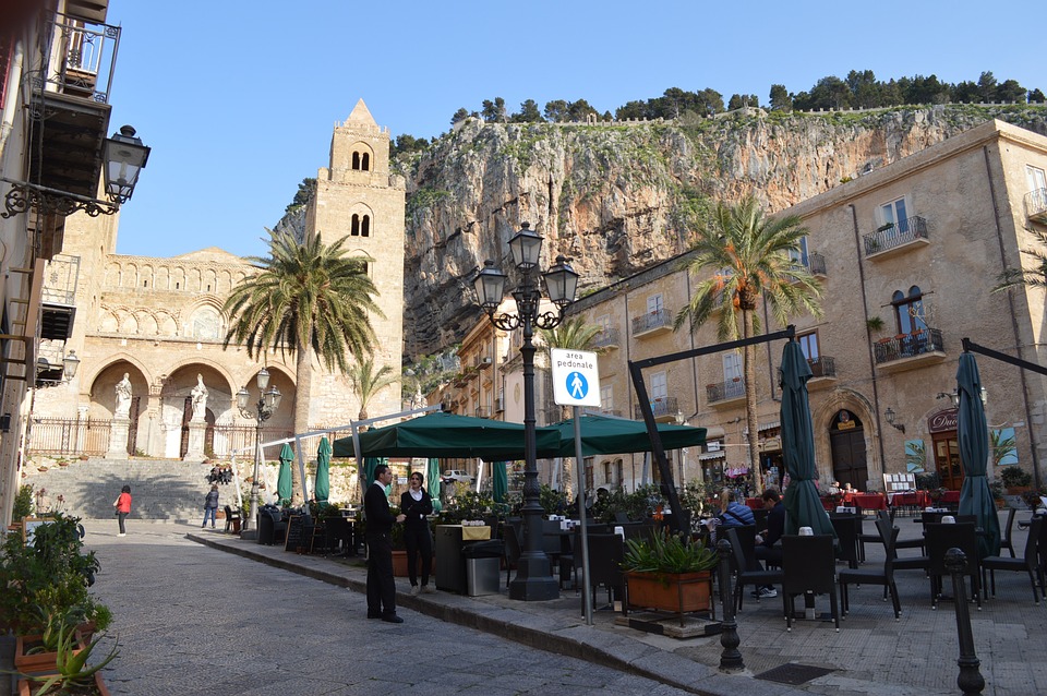 cefalu-695674_960_720