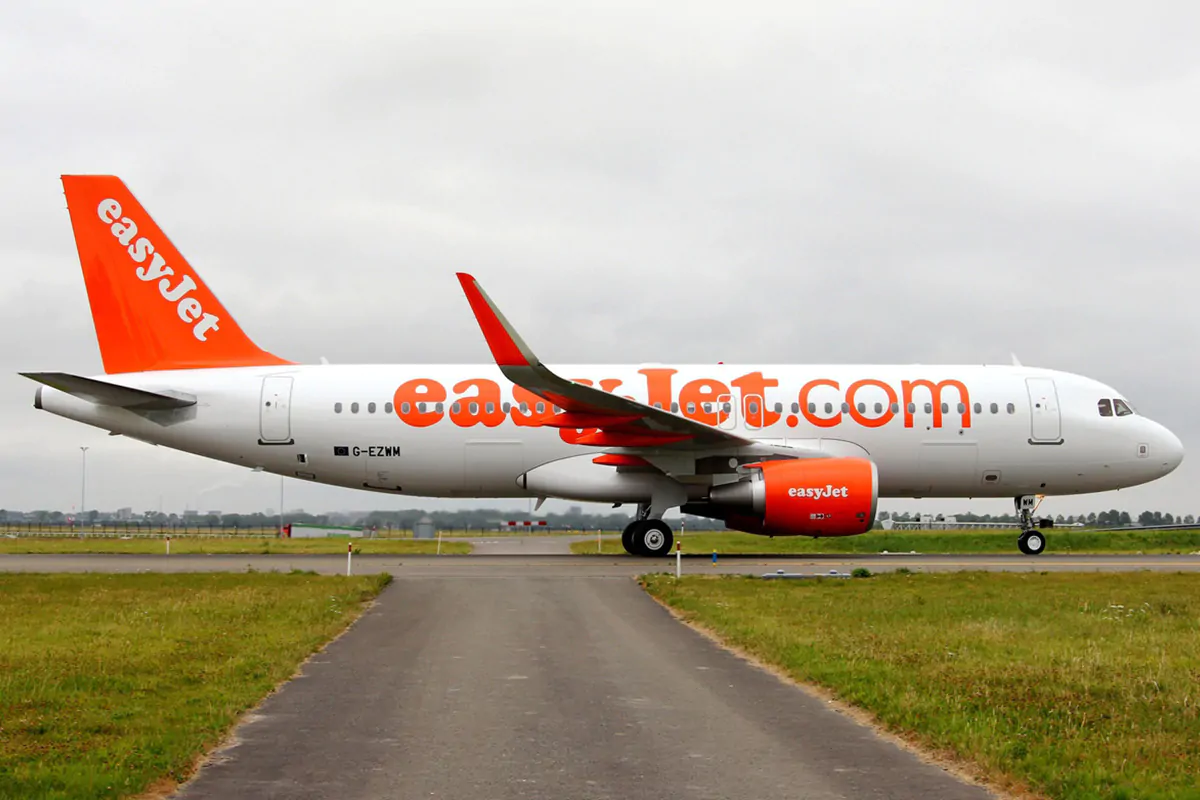 easyjet malta