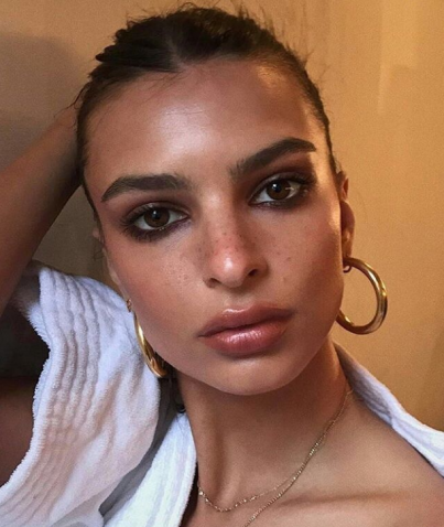 Emily Ratajkowski