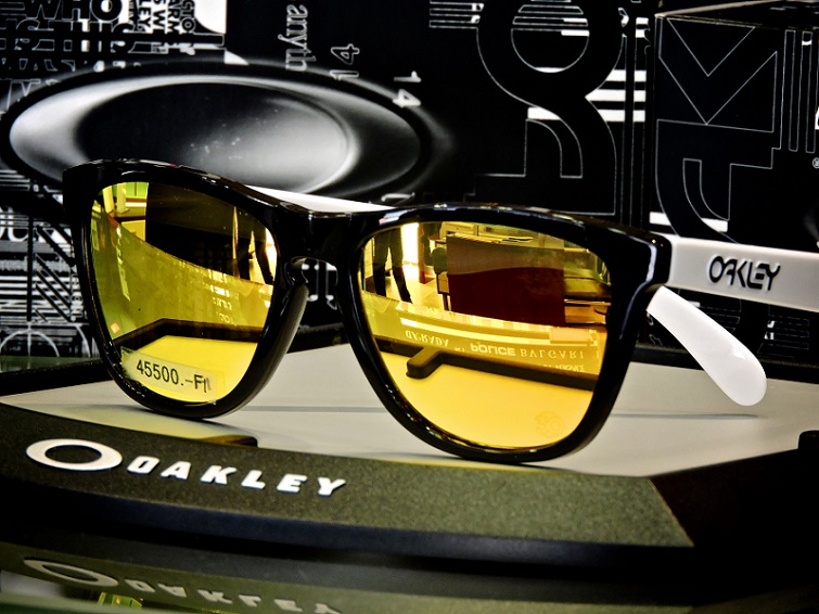 Occhiali OakleyQuale Da Sole ScegliereNotizie it Ow8P0nk