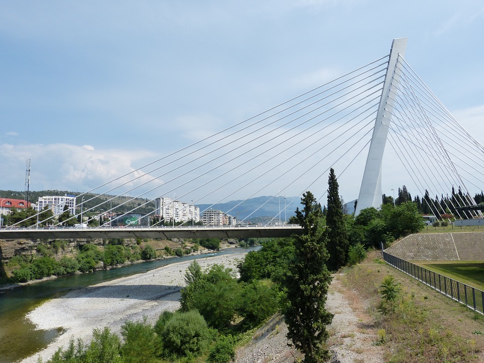 podgorica-824440_960_720