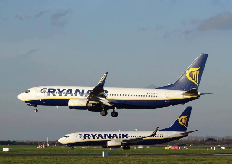 Offerta di lavoro Ryanair: 100 posizioni aperte. Nessuna esperienza richiesta Ryanair