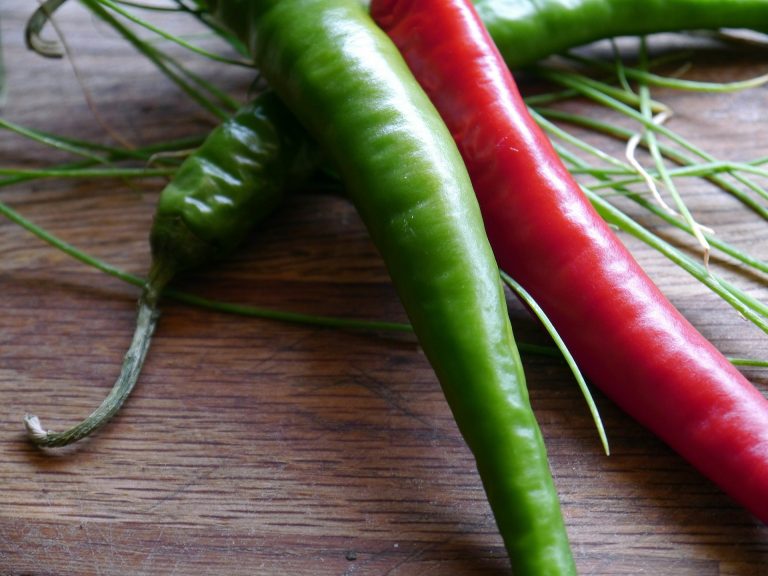 Dieta delle spezie: come eliminare i cuscinetti adiposi
