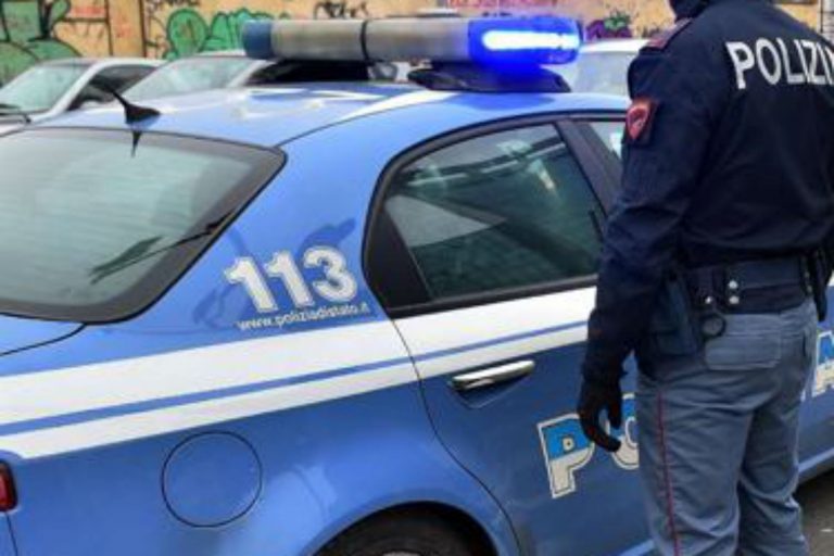 polizia Scippano