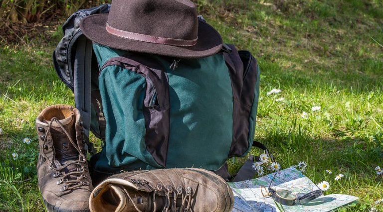 trekking