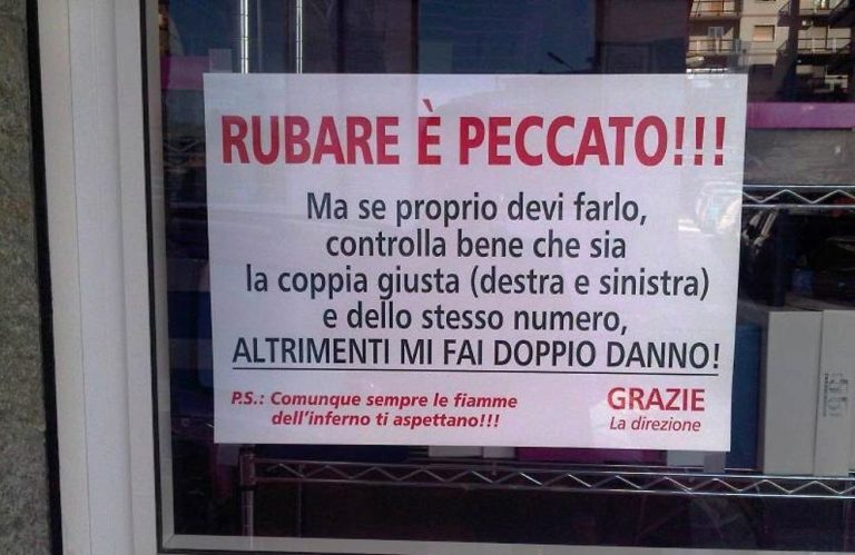 vetrina di un negozio di scarpe ladro