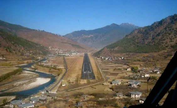 Aeroporto di paro, Buthan