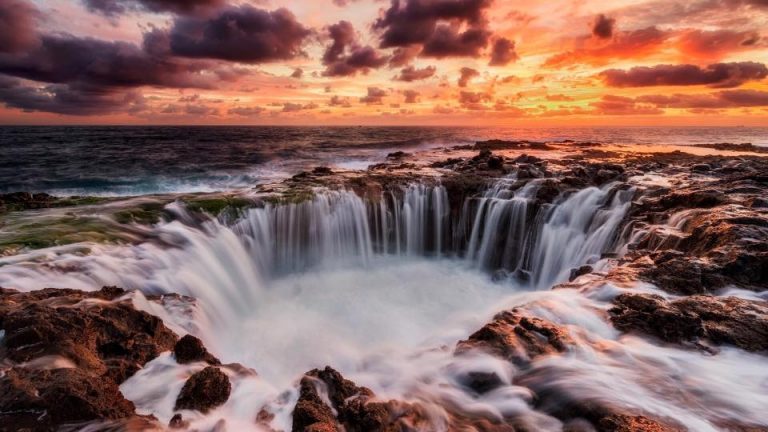 Pozzo di Thor: la spettacolare bocca dell'inferno in Oregon pozzo