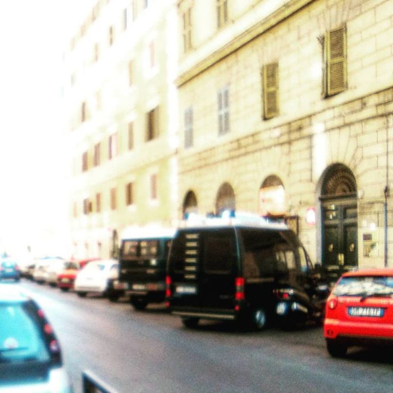Mezzi dei Carabinieri