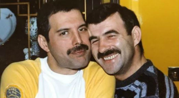 La vita privata di Freddie Mercury: le foto con il suo compagno Freddie Mercury