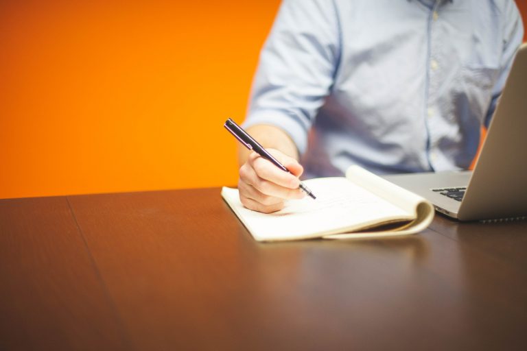 Libero professionista o dipendente: le differenze