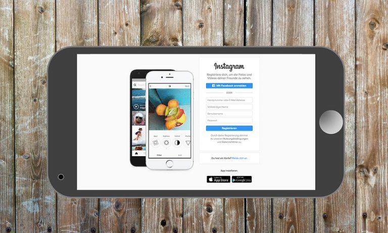 INSTAGRAM.