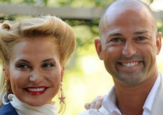 Simona Ventura e Stefano Bettarini, pace almeno per una sera: il motivo