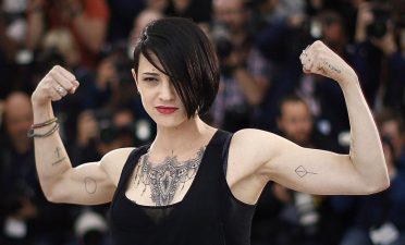 Caso Weinstein, parla Emma Marrone: "Dovreste avere più etica e sensibilità"