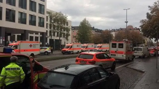 Macchine e ambulanze